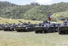 Trump advierte que el espacio aéreo de Venezuela debe considerarse “cerrado en su totalidad”