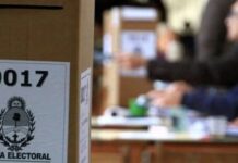 Inicia el pago a autoridades de mesa en Corrientes por elecciones de octubre