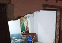 Dos mujeres resultaron heridas tras el impacto de un auto contra una vivienda