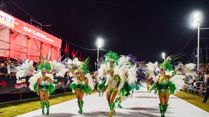 2_noche_carnavales_goyanos_26