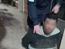 Bella Vista: un hombre ingresó a una casa, fue detenido por los vecinos y murió en el hospital