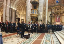 Obispo correntino participó en la Catedral Metropolitana del Tedeum donde la Iglesia pidió “diálogo y reconciliación”