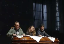 Indio Solari: los fanáticos hacen más de 70 cuadras de cola para darle el último adiós