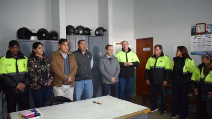 direccion_de_transito_entrega_de_indumentaria_y_element