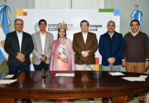 EN CASA DE GOBIERNO: Presentaron la XXI° Fiesta Provincial de la Boga y el Pacú