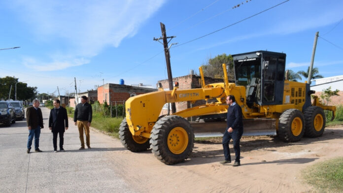 perfilado_de_calles_de_tierra_zona_est
