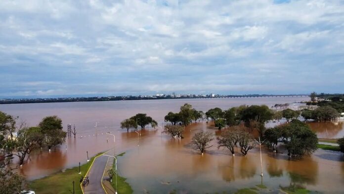 crecida del rio uruguay
