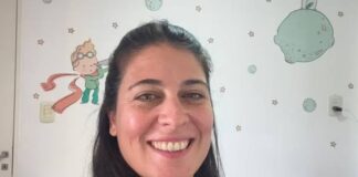 Una mujer tuvo que retractarse en redes después de escrachar a una pediatra que debió renunciar a su trabajo