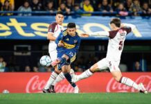 Boca volvió a casa con una sonrisa que llegó sobre la hora y luego de una salvada del arquero