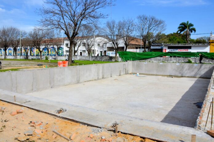 construccion de pileta semiolimpica