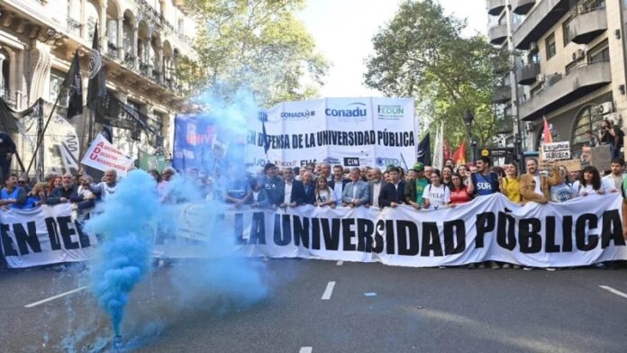 marcha universitaria
