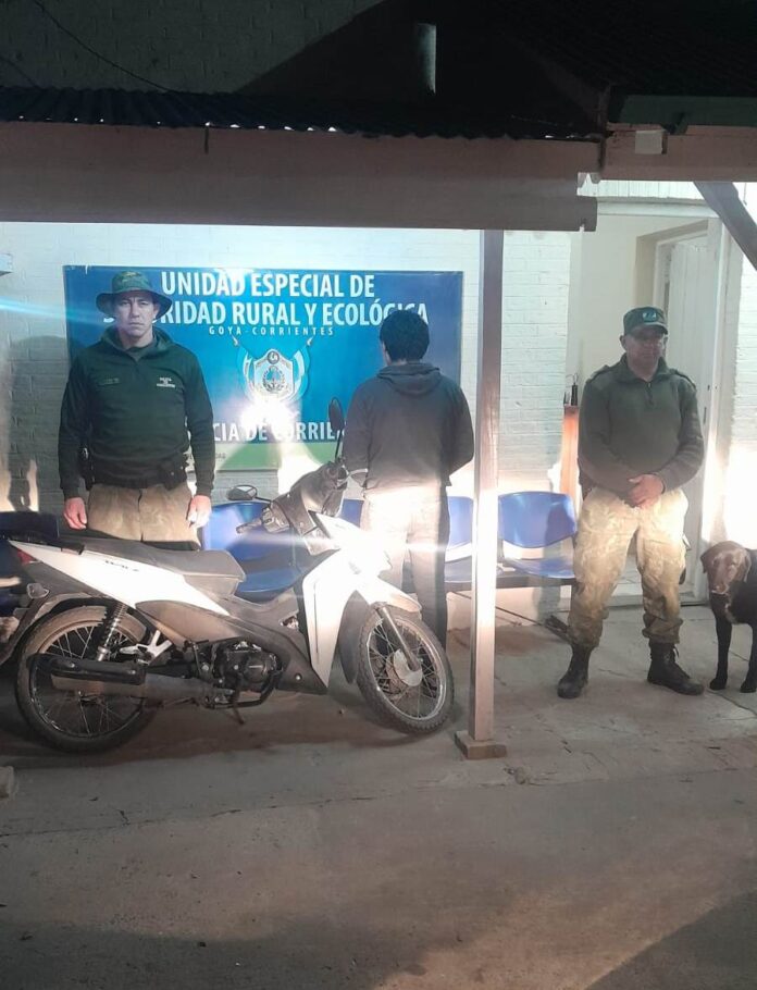 motociclista detenido