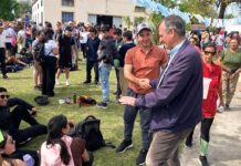 Jóvenes vanguardistas preparan su participación en el campamento anual
