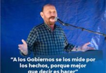 “Gildus”: el videojuego en honor a Gildo Insfrán en el que pelea contra un león con motosierra