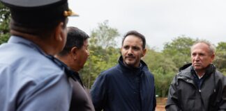 EMERGENCIA HÍDRICA: El Gobernador recorre las zonas afectadas por las inundaciones y coordina la asistencia a las familias